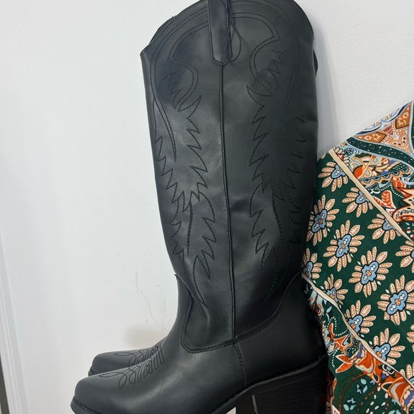 🆕Black vegan Leather Cowboy Boots 7 - Picture 5 of 7